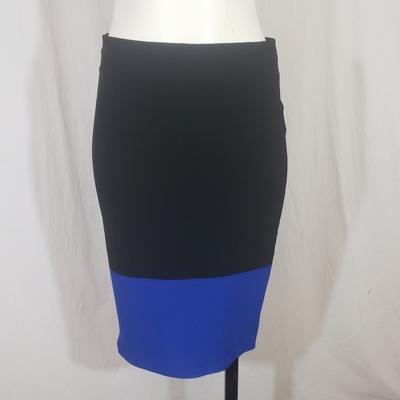Bcbg maxazria scarlet pencil skirt size M - Picture 2 of 8